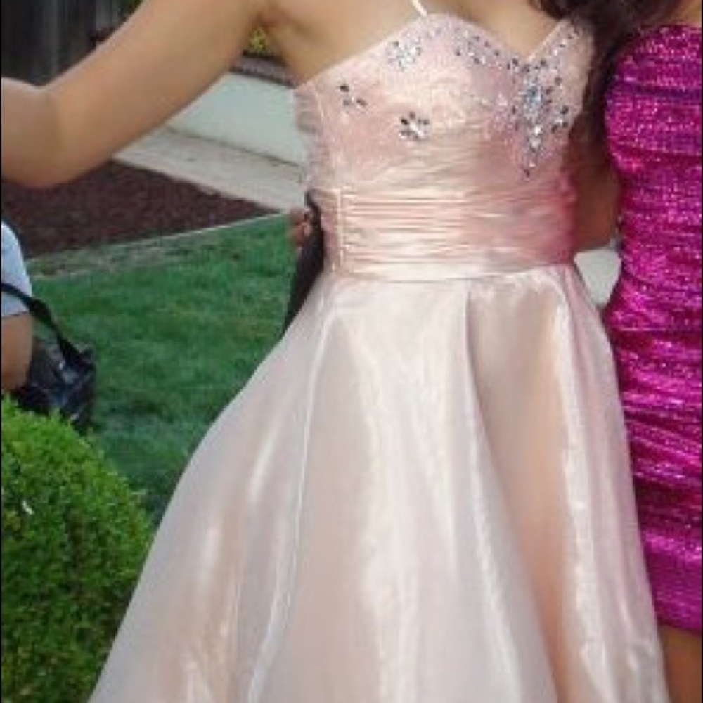 Light pink above the knee dress